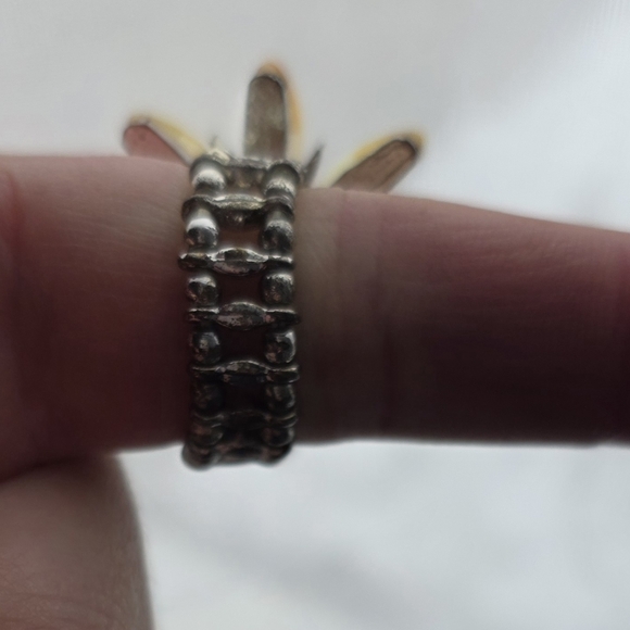 Yellow Flower Ring - Picture 2 of 4